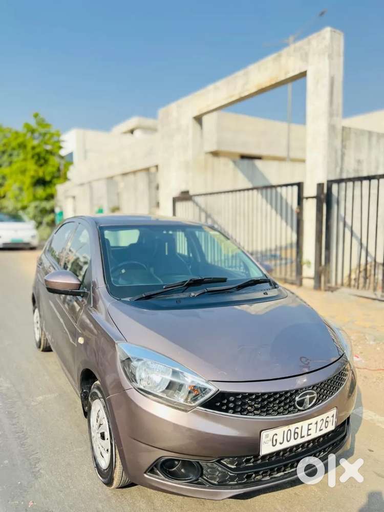 Tata Tiago 1.2 Revotron Xm, 2017, Petrol