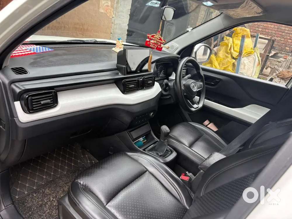 Tata Punch 2021 Petrol 42000 Km Driven