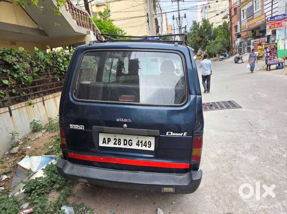 2010 Maruti Omni
