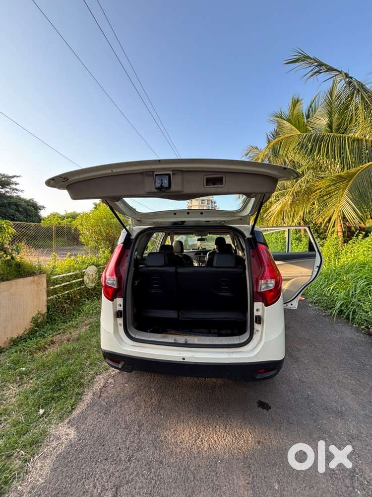 Mahindra Marazzo Diesel 2019