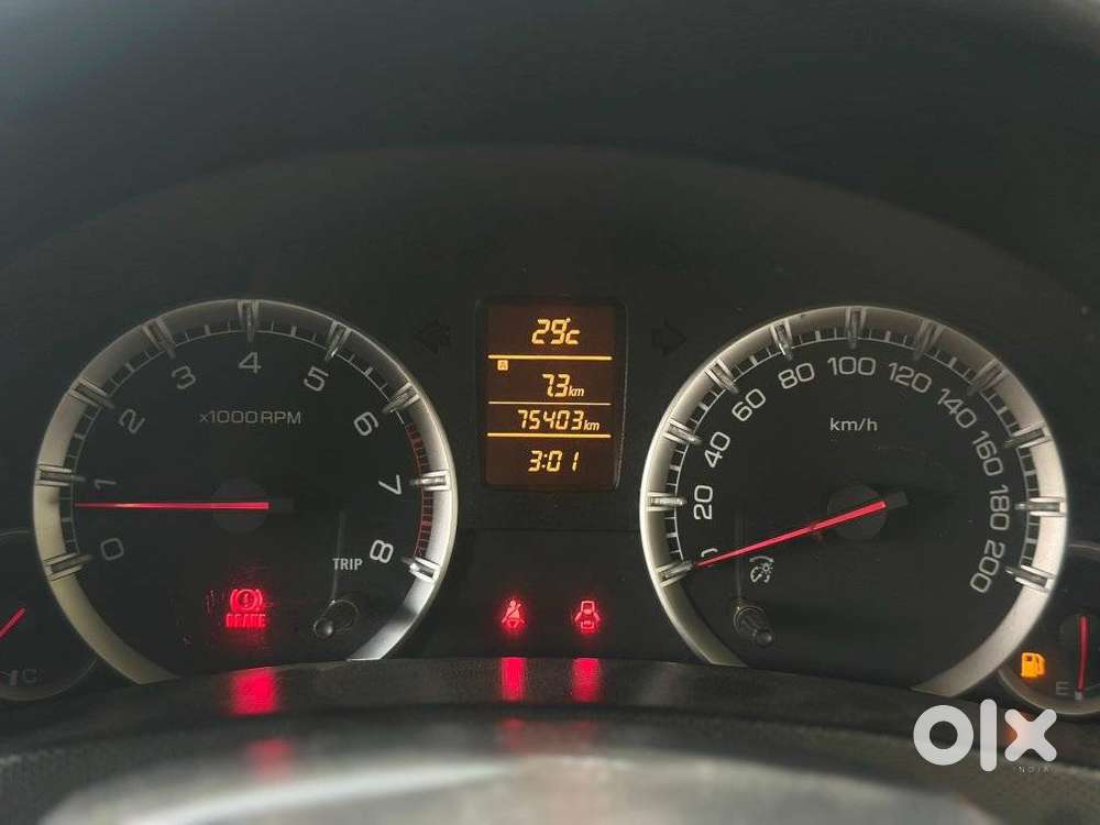Maruti Suzuki Swift Vvt Zxi, 2014, Petrol