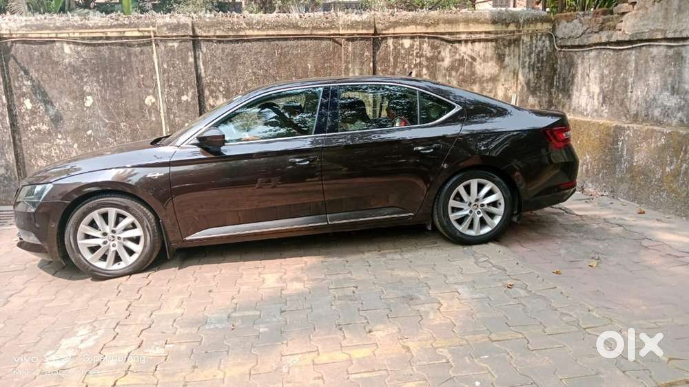 Company Ceo Owner Skoda Superb 2018 L&k