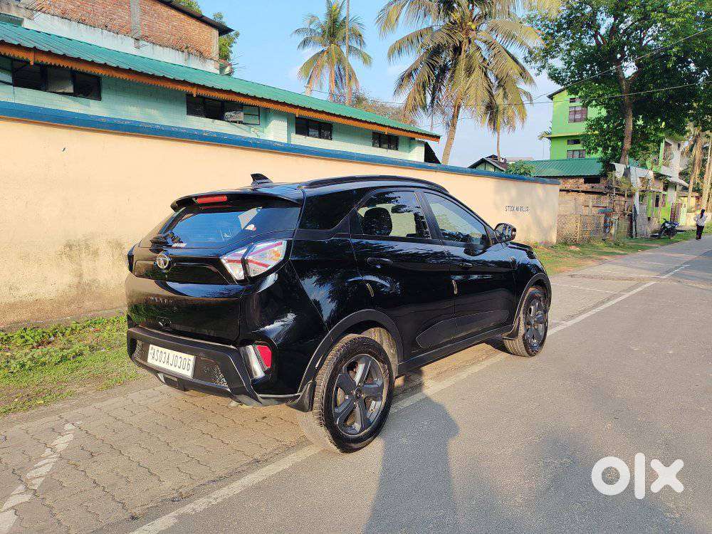 Tata Nexon 1.2 Revotron Xz Plus (o) Dark Edition, 2023, Petrol