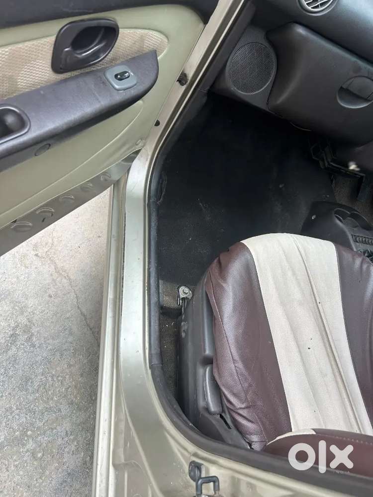 Hyundai Santro Xing Petrol 2011