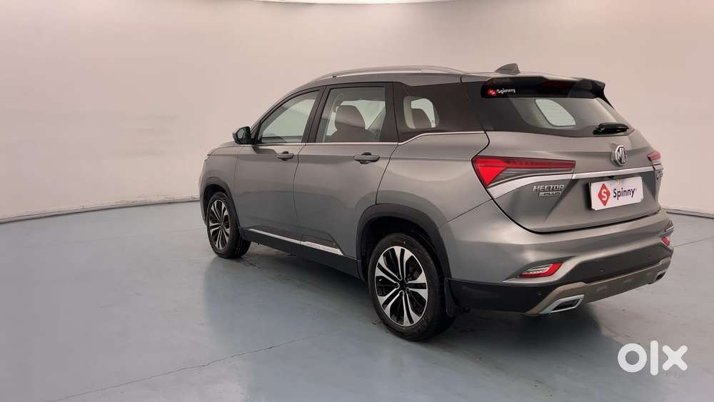 Mg Hector Plus Sharp Hybrid 1.5 Mt, 2021, Petrol