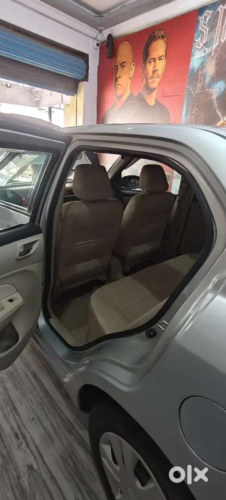 Maruti Suzuki Swift Dzire 2013