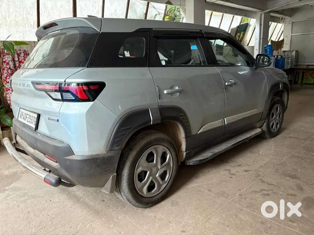 Maruti Suzuki Brezza 2025 Petrol 9500 Km Driven Automatic