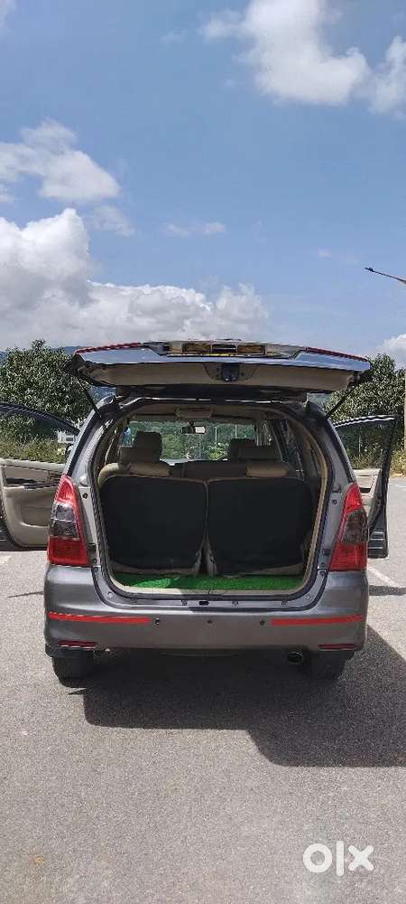 Toyota Innova 2.5 G 2013