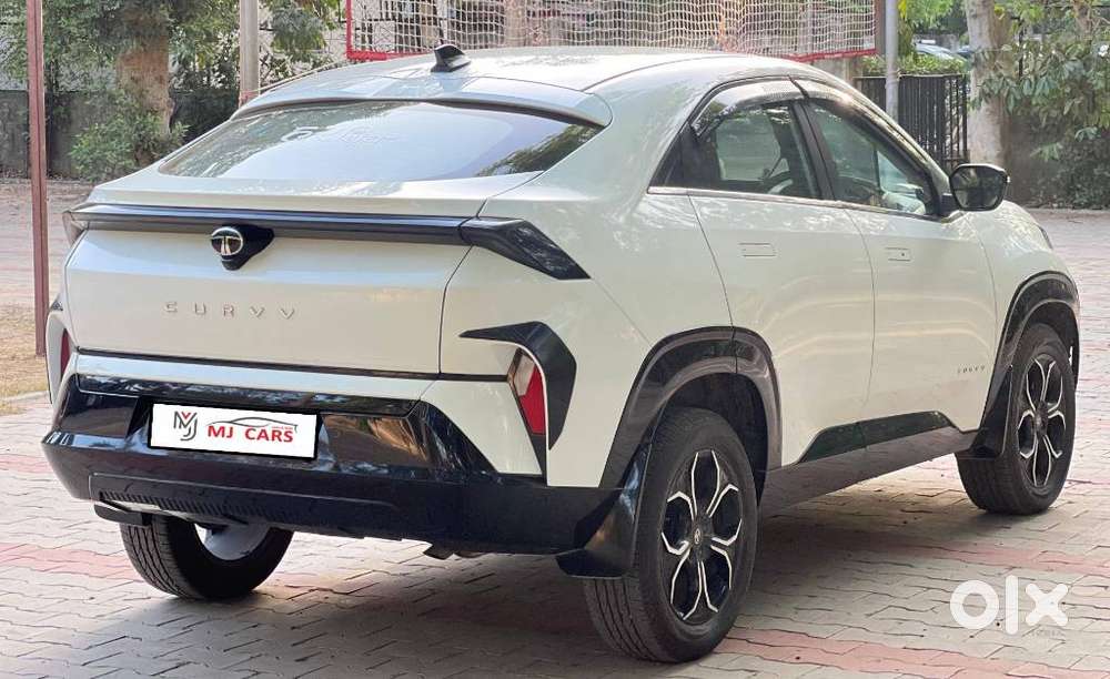 Tata Curvv Crtv Amt, 2025, Petrol