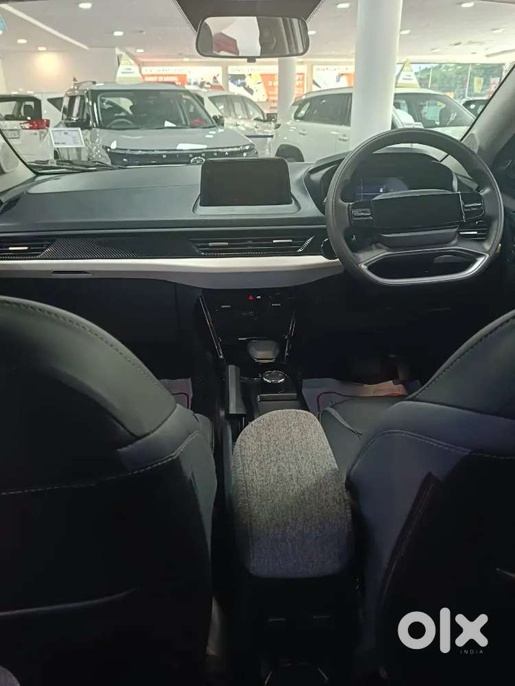 Tata Curvv Petrol Automatic 2024