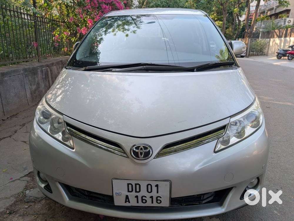 Toyota Previa Base, 2022, Petrol