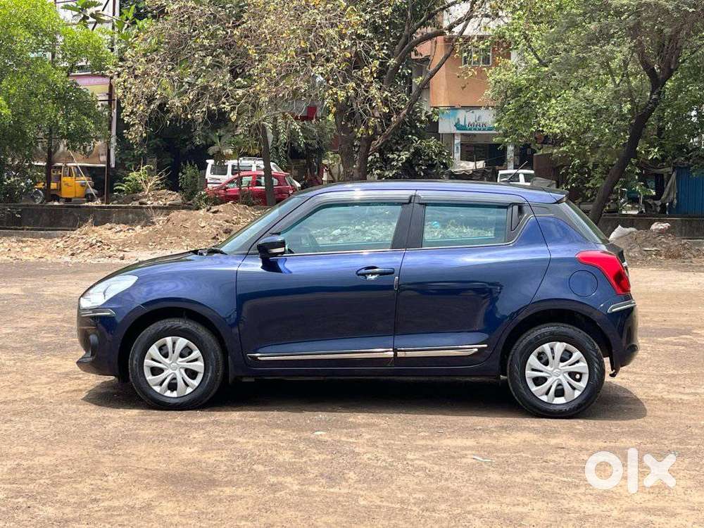 Maruti Suzuki Swift Vxi + Manual, 2022, Petrol