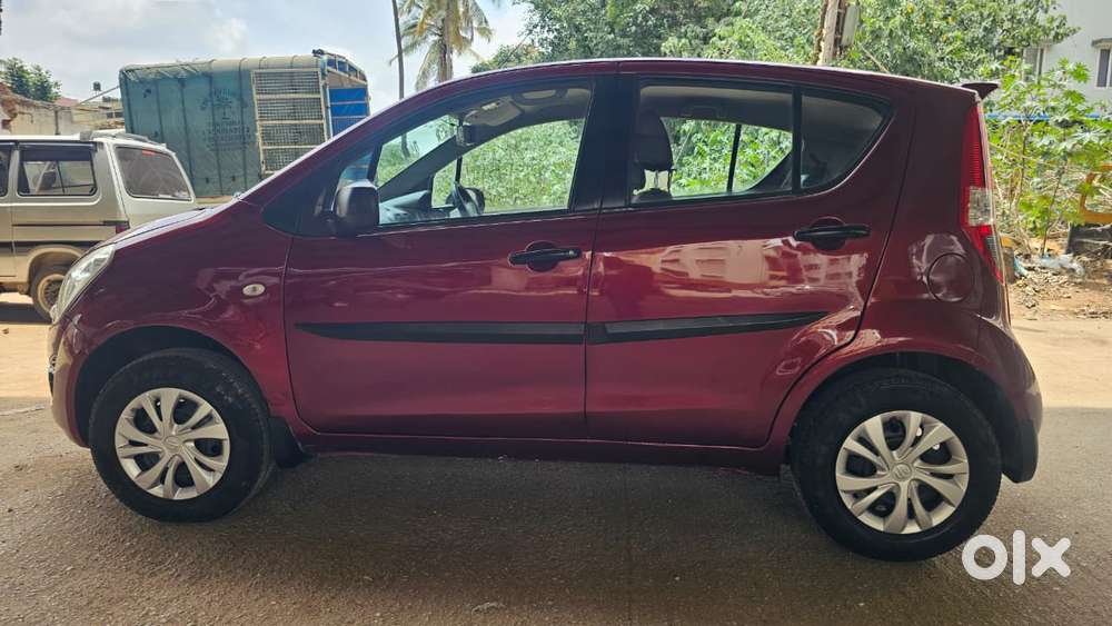 Maruti Suzuki Ritz Vxi, 2013, Petrol