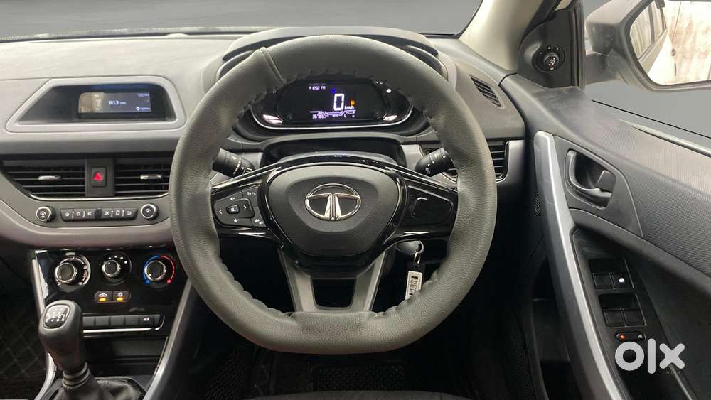 Tata Nexon 1.2 Revotron Xm (s), 2021, Petrol