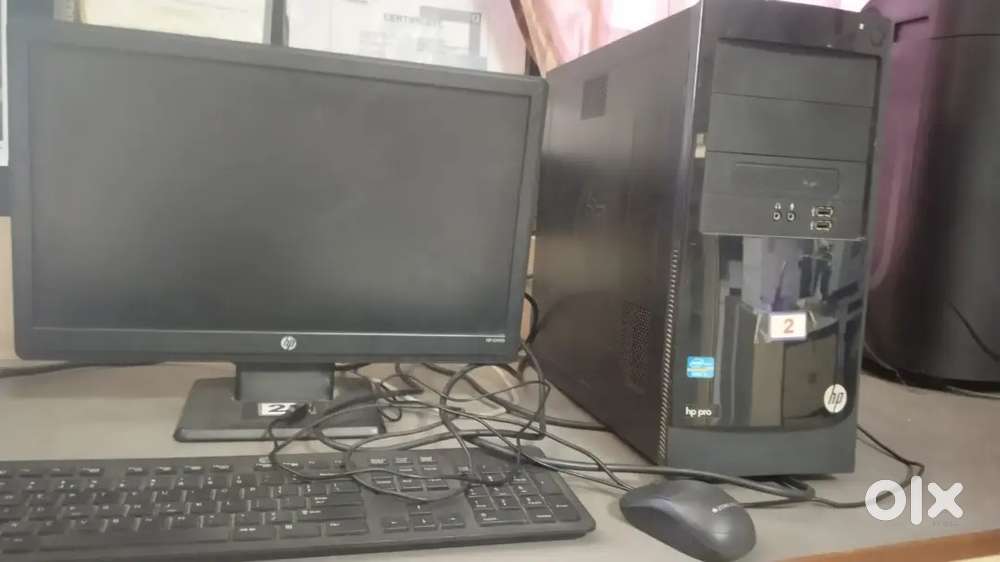 HP Core i3 Desktop Computer