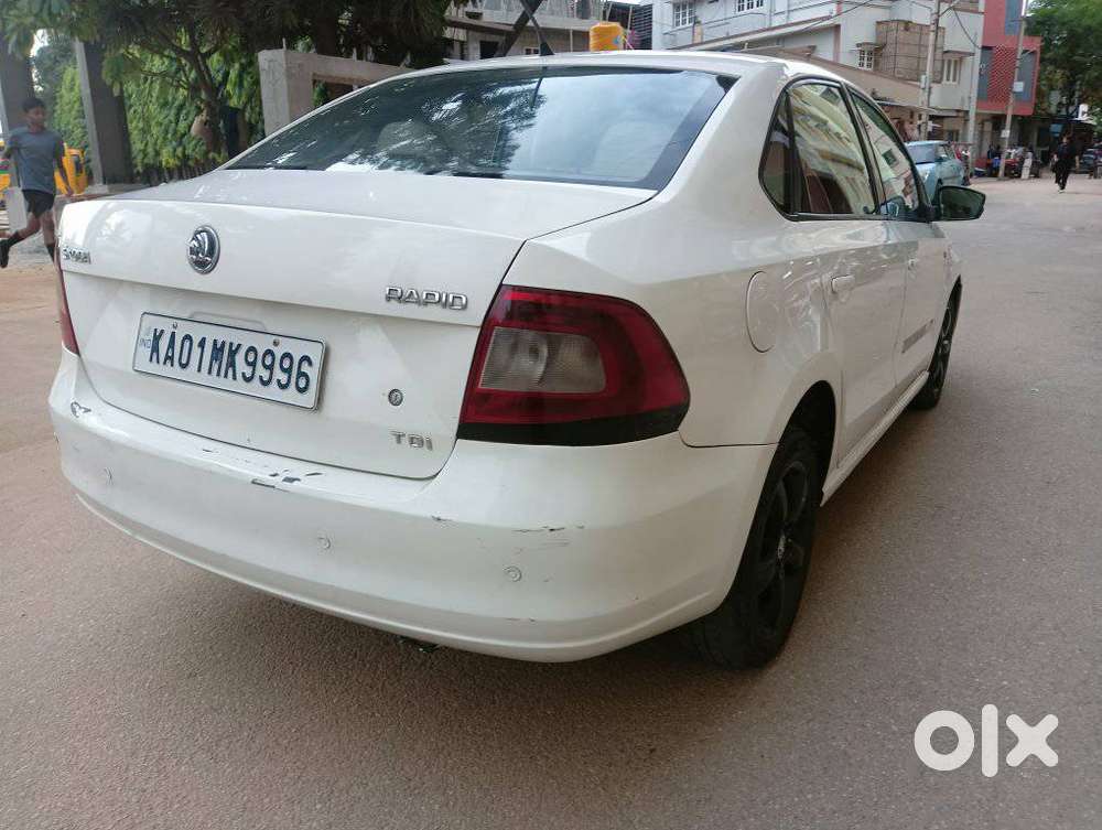 Skoda Rapid 1.5 Tdi Elegance Plus Black Package, 2014, Diesel