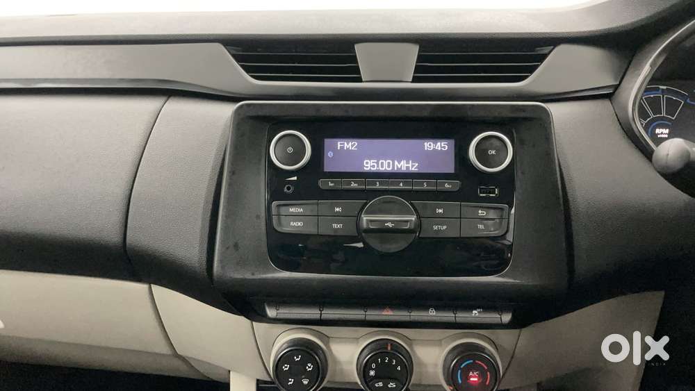 Renault Triber Rxl, 2024, Petrol