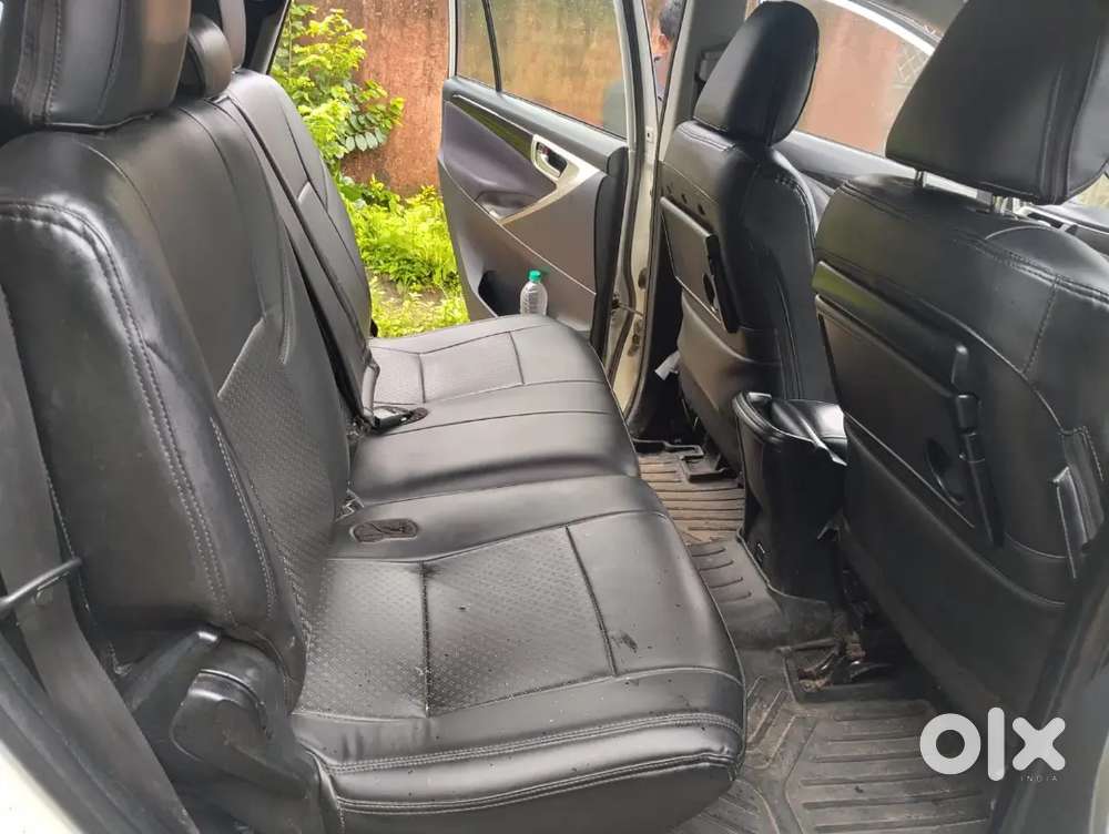 Toyota Innova Crysta Diesel 2016