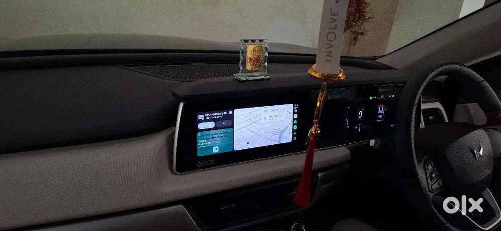 Mahindra Xuv700 2022 Diesel 33500 Km Driven