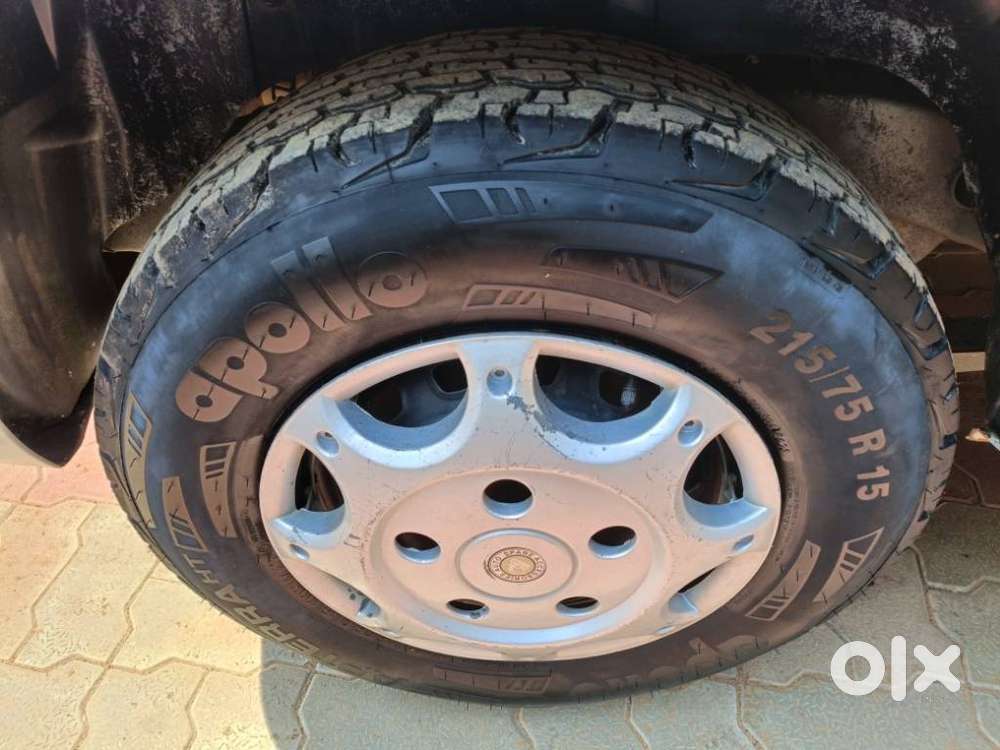 Mahindra Tuv 300 T6 Plus Amt, 2016, Diesel