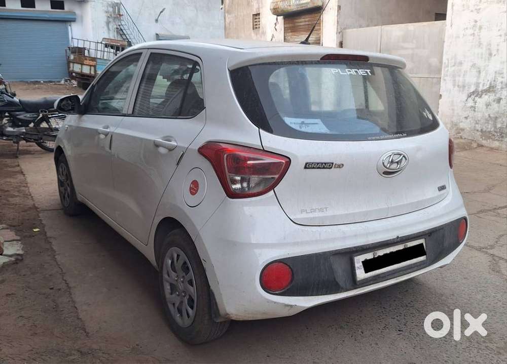 Hyundai Grand I10 2016-2017 Magna Cng, 2017, Cng & Hybrids