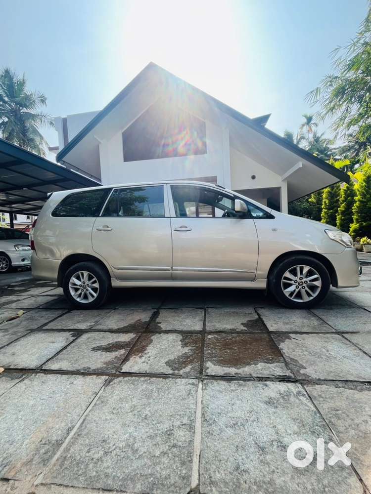 2015 Toyota Innova Diesel 2.5 Gx Manual