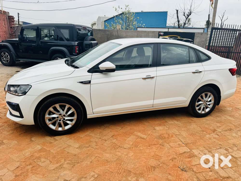 Skoda Slavia Ambition 1.0l Tsi Mt, 2022, Petrol