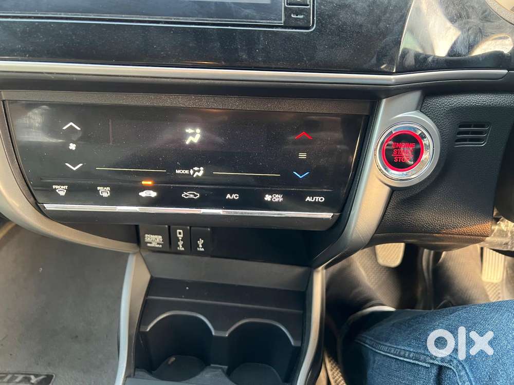 Honda City 1.5 V Cvt I-vtec Mt, 2022, Petrol