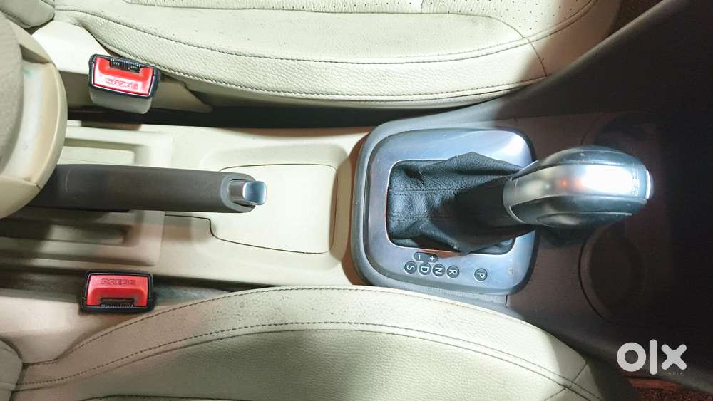 Volkswagen Vento Petrol Highline At, 2016, Petrol