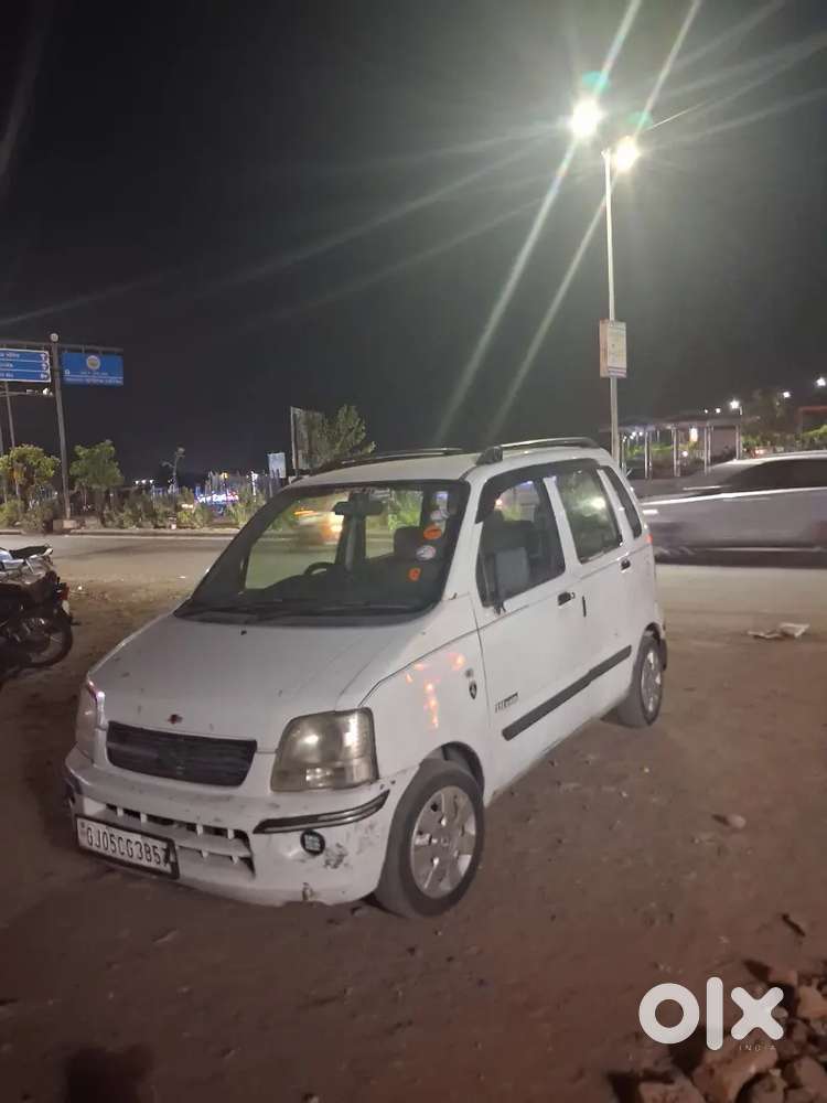 Good Condition Ac Chalu , Tyre Nava