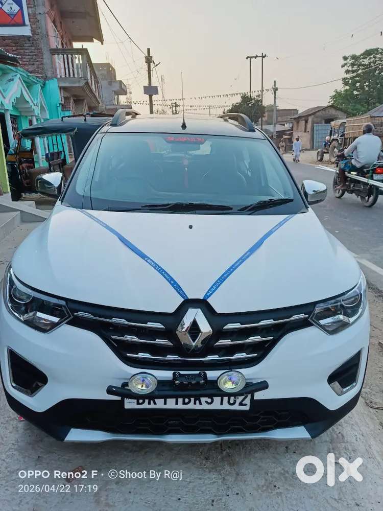 Renault Triber Dual Tone Petrol 40000 Km Driven