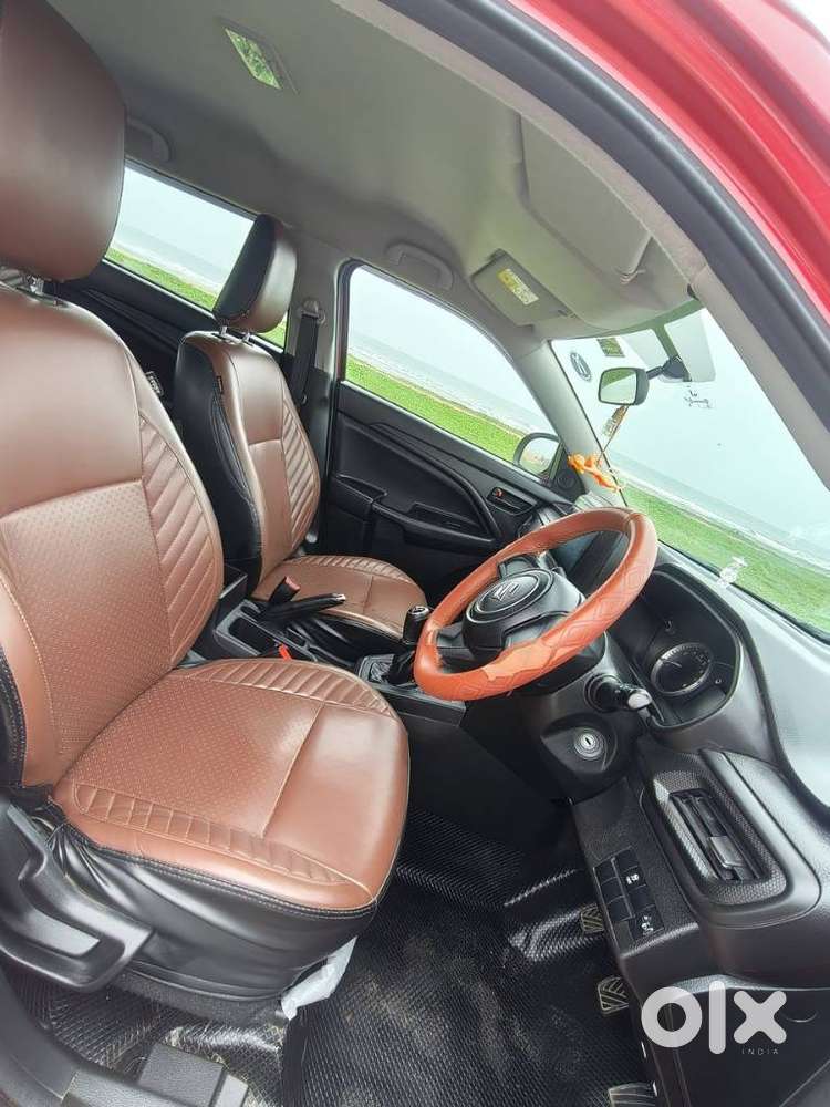 Maruti Suzuki Brezza 1.5 Lxi Smart Hybrid, 2024, Petrol