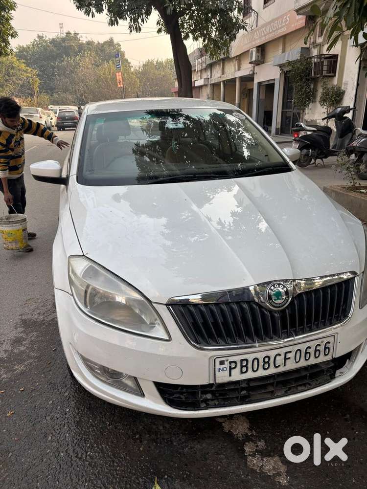 Skoda Rapid Petrol 13 Year