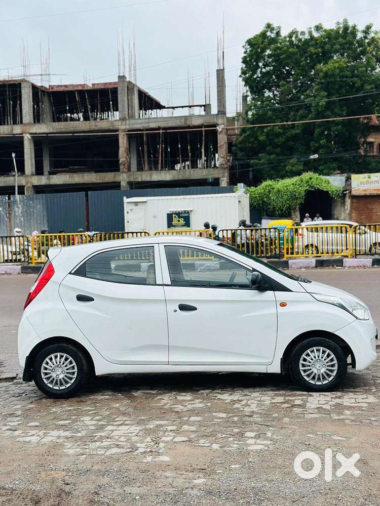 Hyundai Eon 2015 Petrol 73000 Km Driven