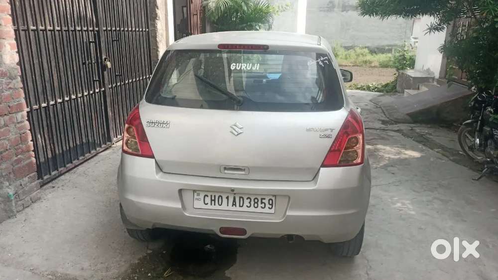 Maruti Suzuki Swift Zxi 2011