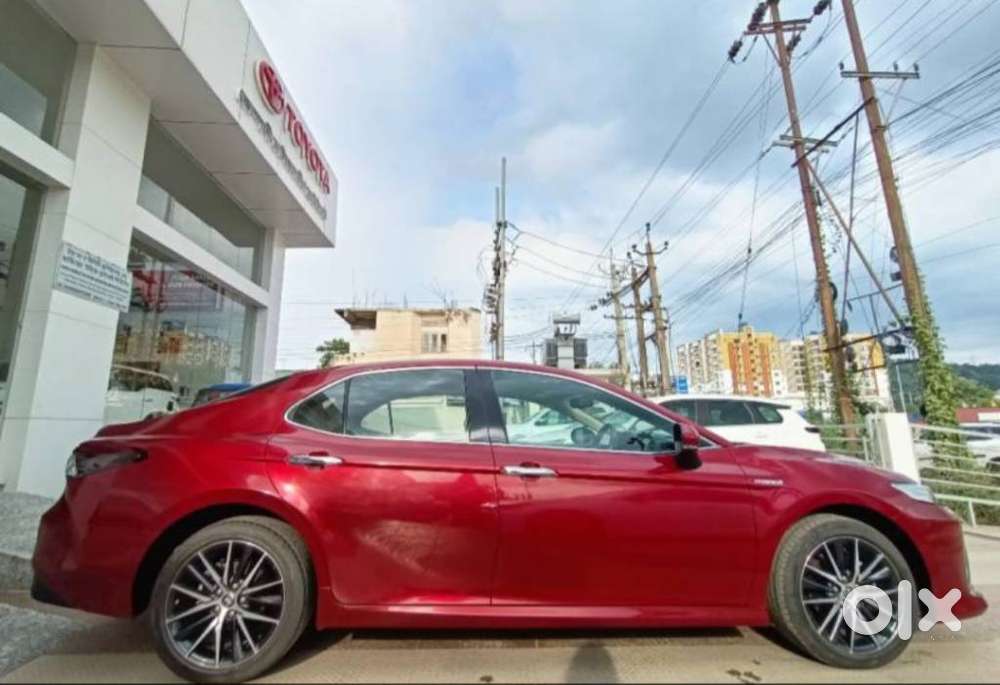 Toyota Camry S At, 2024, Cng & Hybrids