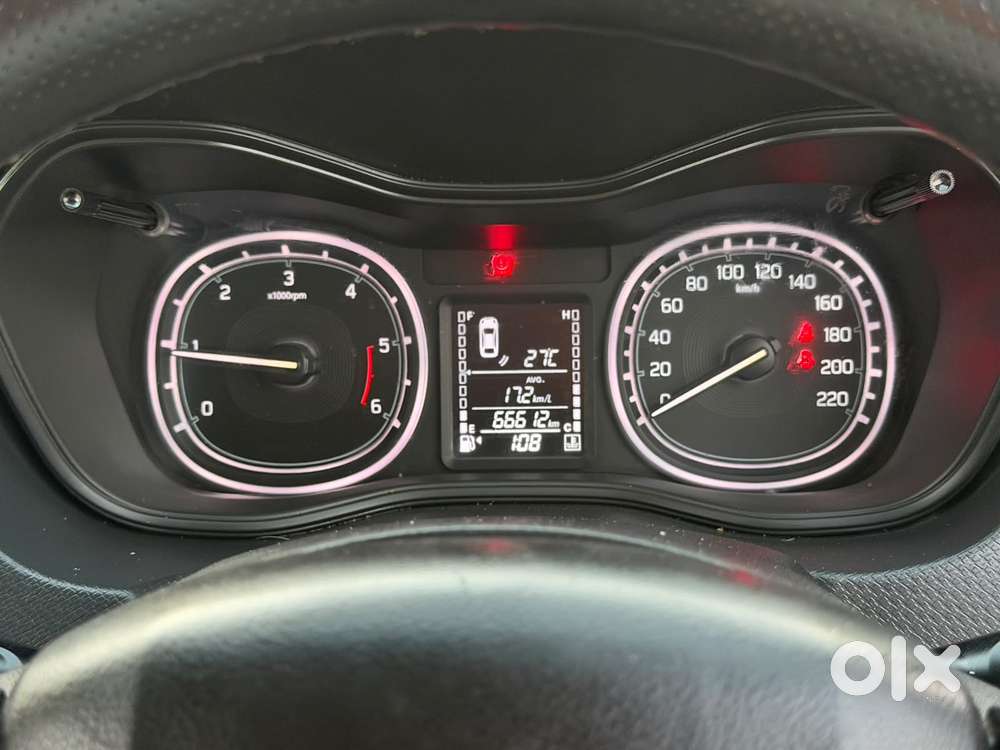 Maruti Suzuki Vitara Brezza Zdi Plus Dual Tone, 2017, Diesel