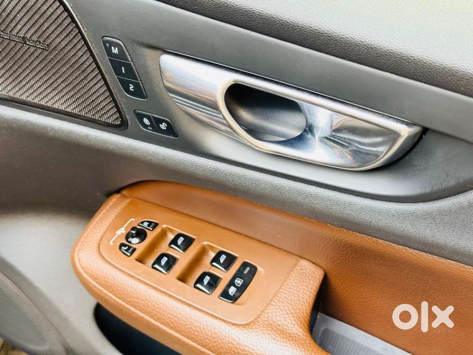 Volvo S60 T4 Inscription, 2021, Petrol