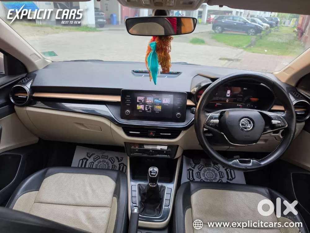 Skoda Slavia Active 1.0l Tsi Mt, 2022, Petrol