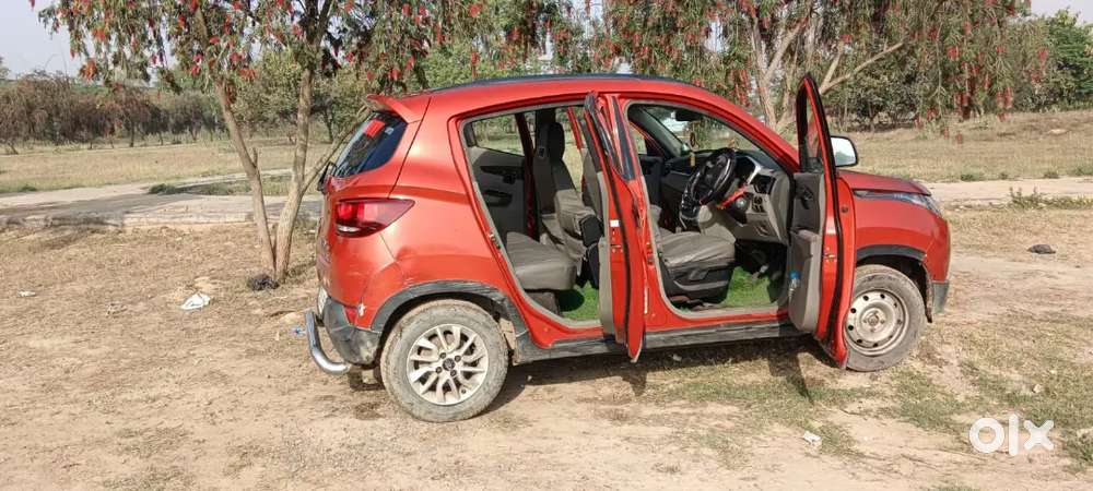 Mahindra Kuv 100 2016