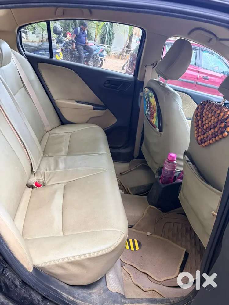 Honda City 2014 Black Colour Well Maintained Petrol Vehicle For Sale.