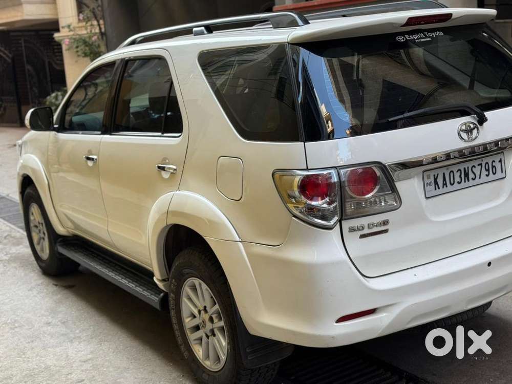 Toyota Fortuner Automatic Car 2012