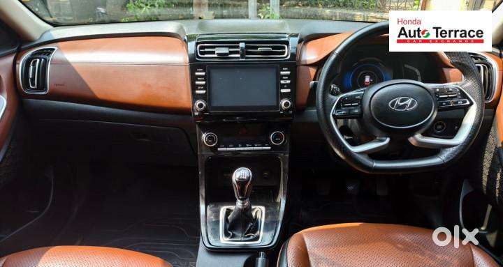 Hyundai Alcazar Platinum (o) 6 Str 1.5 Petrol Dct, 2022, Petrol