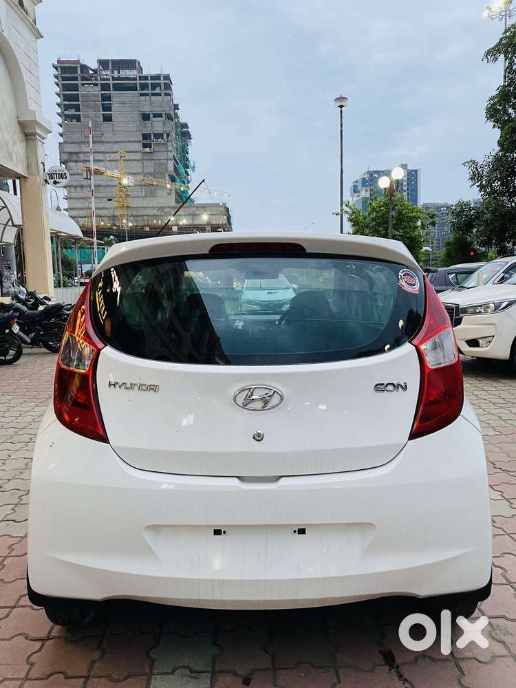 Hyundai Eon Era +, 2017, Petrol
