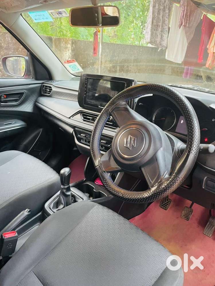 Maruti Suzuki Swift 2024 Petrol Well Maintained