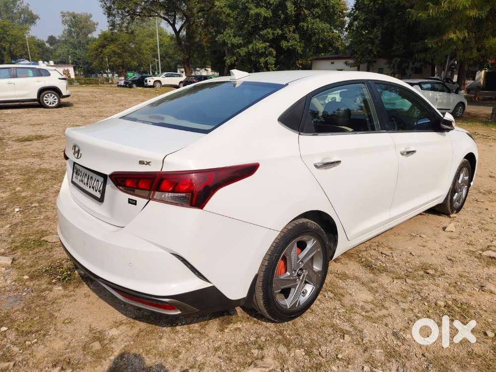 Hyundai Verna 2022 Diesel Well Maintained