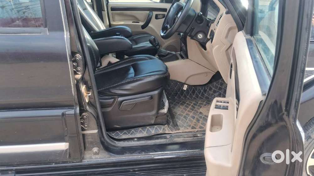 Mahindra Scorpio Classic 2.2 S 11 Mt 7 Str, 2022, Diesel