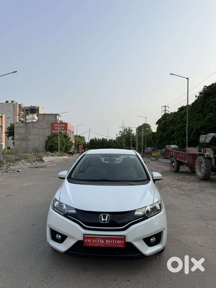 Honda Jazz V Automatic, 2017, Petrol