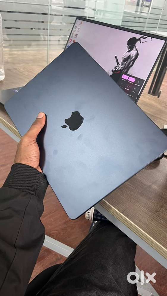 macbook m4 pro - 24gb ram/512 gb storage (brand new)