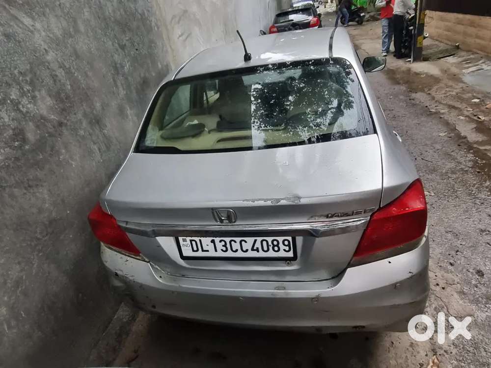 Honda Amaze Silver Cng Delhi Registration Year 2014